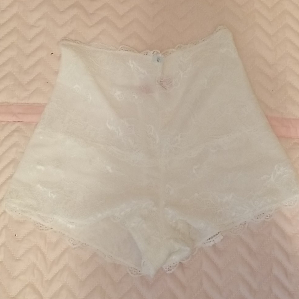 Skinnygirl Solutions lace slimming under shorts